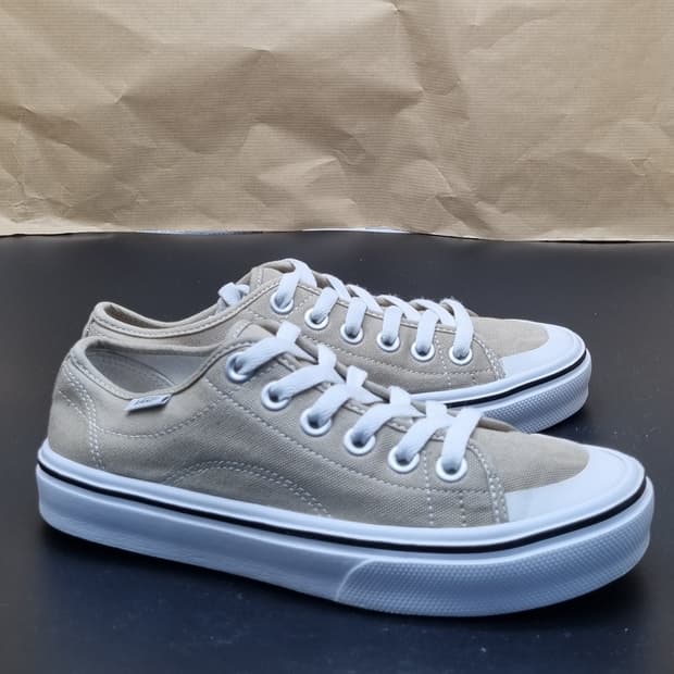 반스 경량 여성스니커즈235 