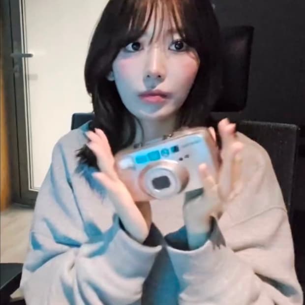 펜탁스 에스피오140(르세라핌 사쿠라필카)