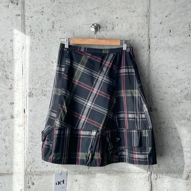 센소유니코 아플리케 스커트