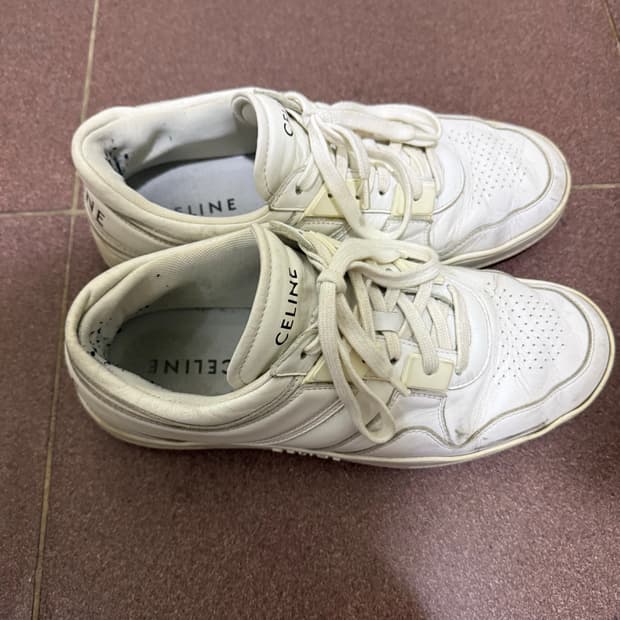 셀린느 스니커즈 270사이즈