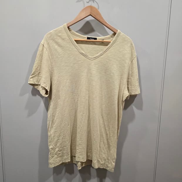 띠어리(Theory) 정품 브이넥 반팔 티셔츠