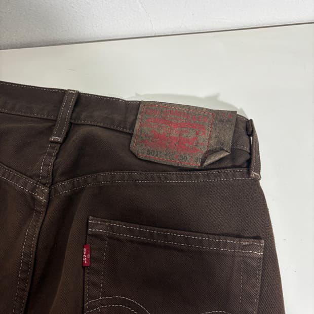 30 리바이스501 다크브라운 스트레이트핏 데님팬츠