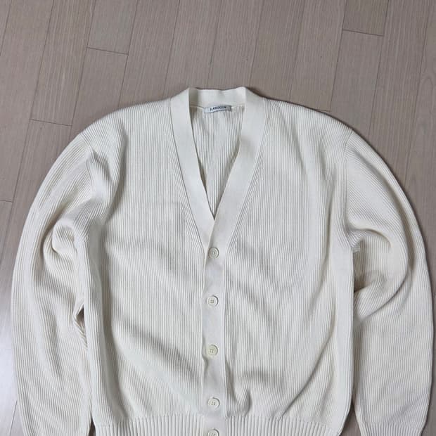 블랭크룸 가디건 아이보리 