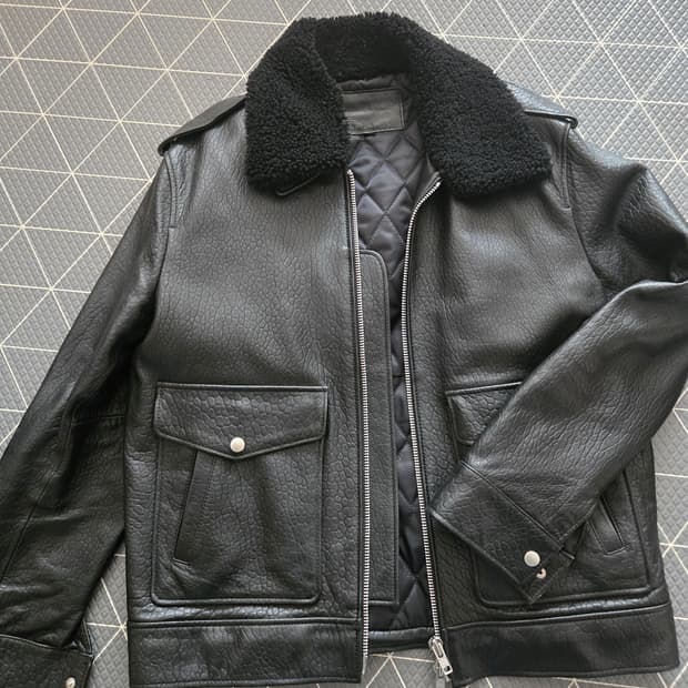 [스페로네]블랙 가죽 무스탕 자켓 xl