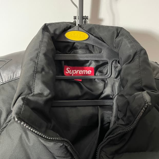 슈프림 슬리브 스타다운 패딩 23fw