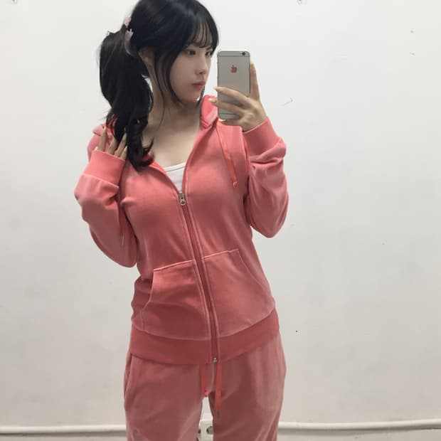[PUMA] 퓨마 갸루 벨벳 코랄핑크 후드집업 셋업