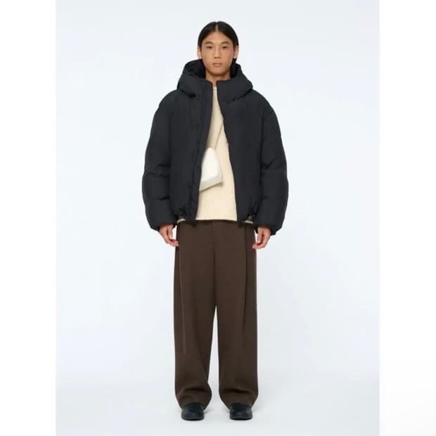 M) 24FW 아모멘토 후디드 다운 푸퍼 블랙