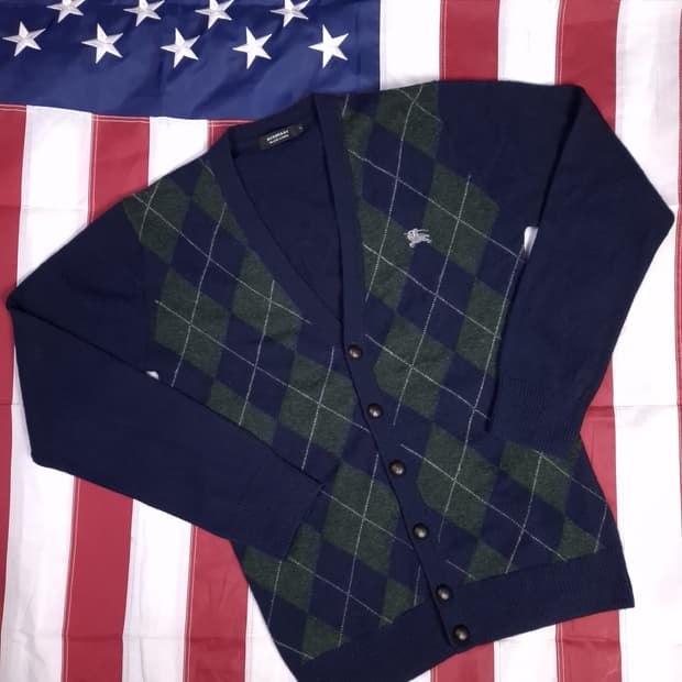 특A 알본판 버버리 블랙라벨 아가일 패턴 울 가디건