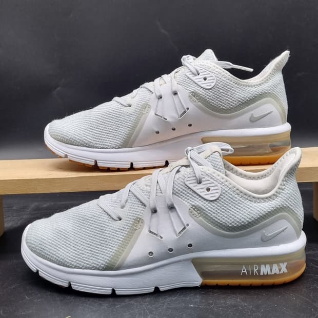 나이키 에어맥스 시퀀트3 여성운동화235 