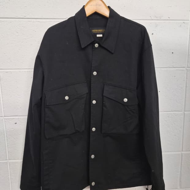 L/105) 유니폼 브릿지 밀리터리 코치 자켓 팝니다