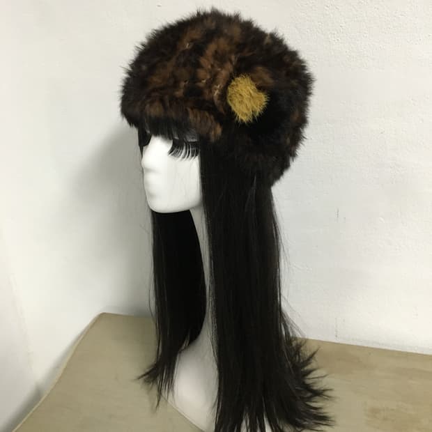 pompom rabbit fur beanie