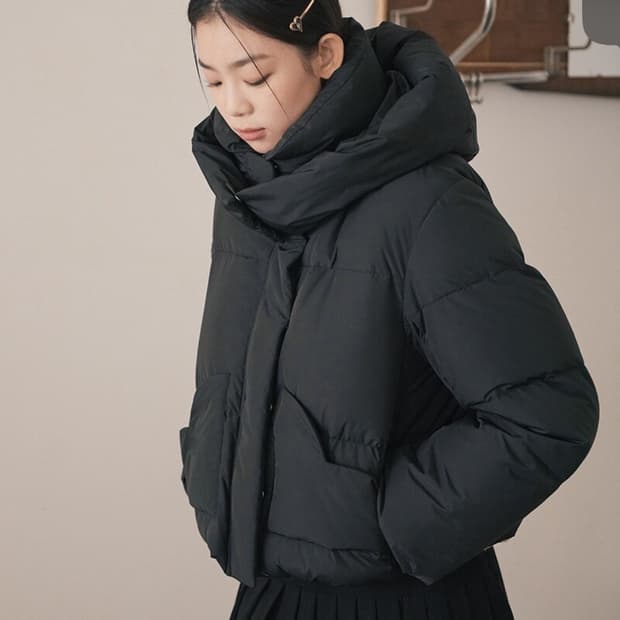 플로움 덕다운 숏패딩 블랙 [Free]