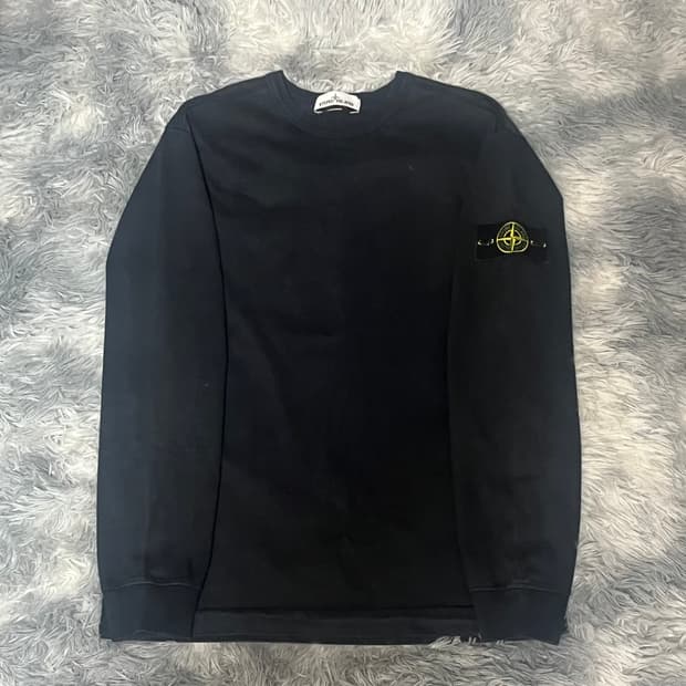스톤아일랜드 롱슬리브 블랙 L