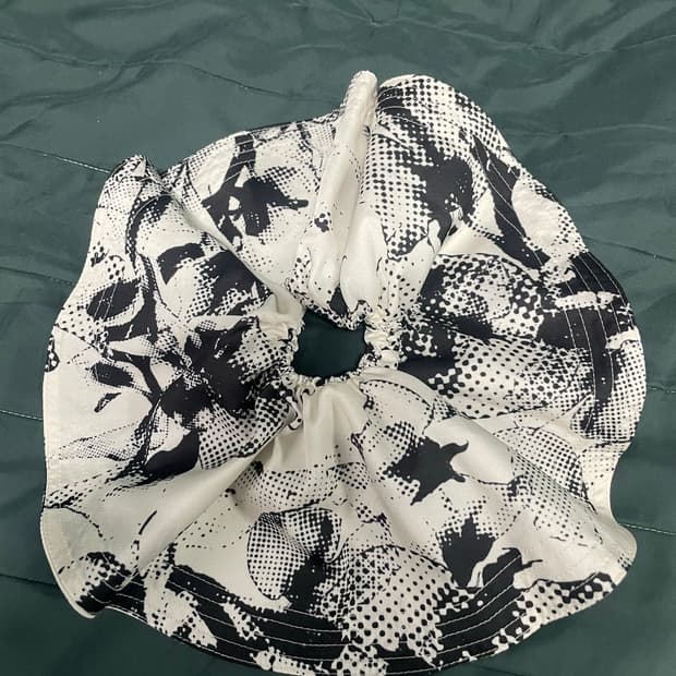 로우클래식 스크런치 새상품