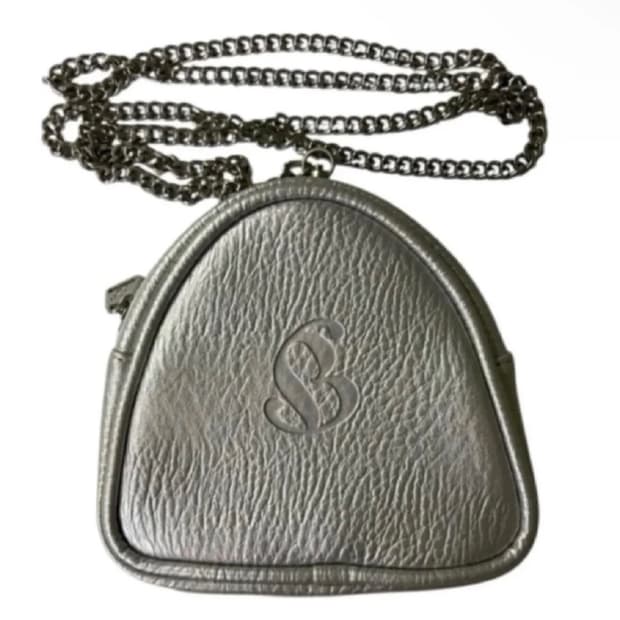 필인더블랭크 크링클 오니기리 코인백