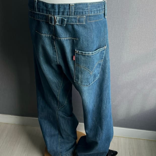 [30] 00s 유로 리바이스 신치백 엔지니어드 진