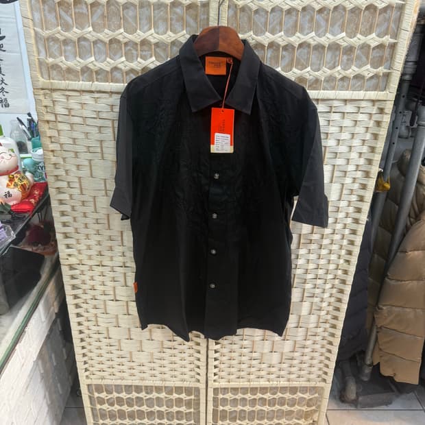 95 정품 베르사체 둠 메두사 자수셔츠 팝니다