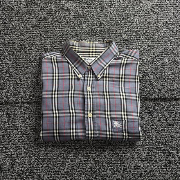 버버리 런던 아카이브 그레이 노바 체크 3503