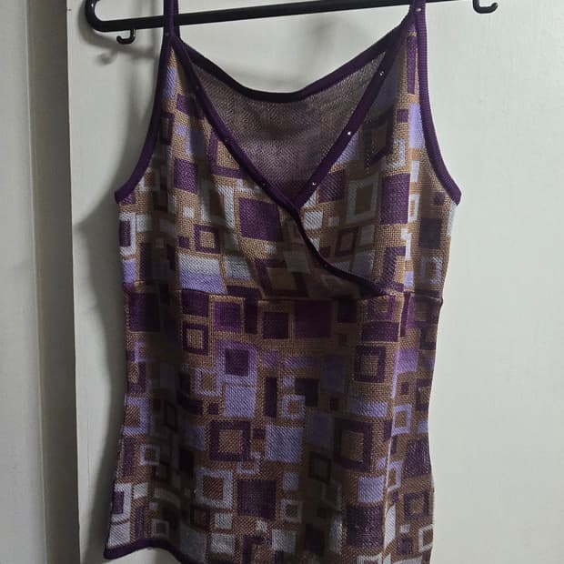 오츠빈티지 브이넥 지오메트릭 패턴 슬리브리스