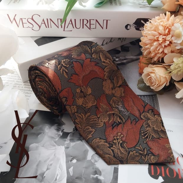 입생로랑 실크 플로럴 자카드 넥타이 9.2cm A+~A등급 K1706
