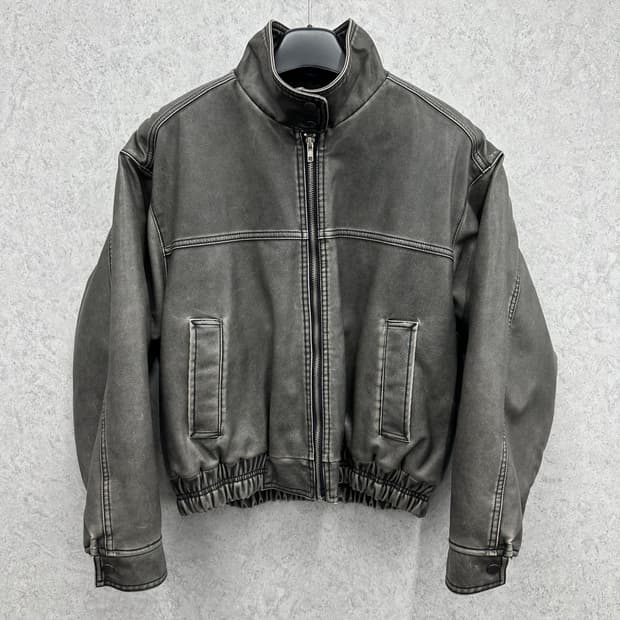 Free 에이징 피그먼트 여자 루즈핏 에코레더 점퍼