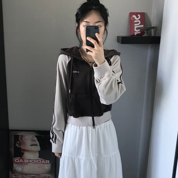 널디 스펠아웃 벨벳 나그랑 투웨이 후드집업