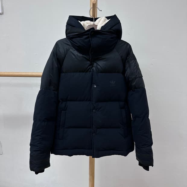 아디다스 오리지널 여성 트레포일덕다운 패딩 점퍼 90사이즈 JS24