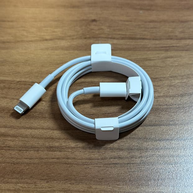 USB-C-lighting 케이블