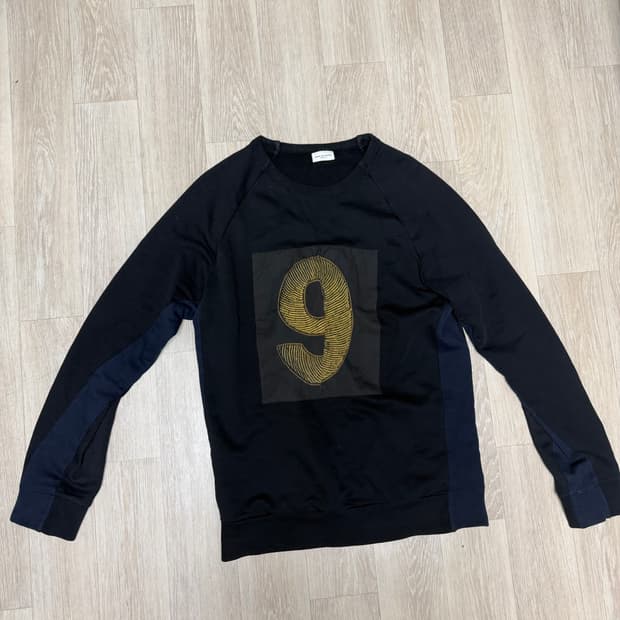 드리스반노튼 티