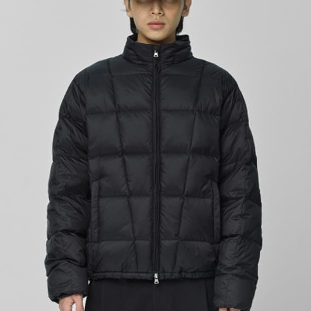 밀로 아카이브 베타 다운 경량패딩 L