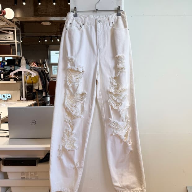 ych 화이트 디스트레스드 데님 팬츠 