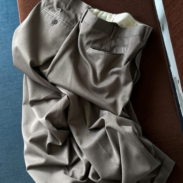 Light poly turn-up hem detail trousers