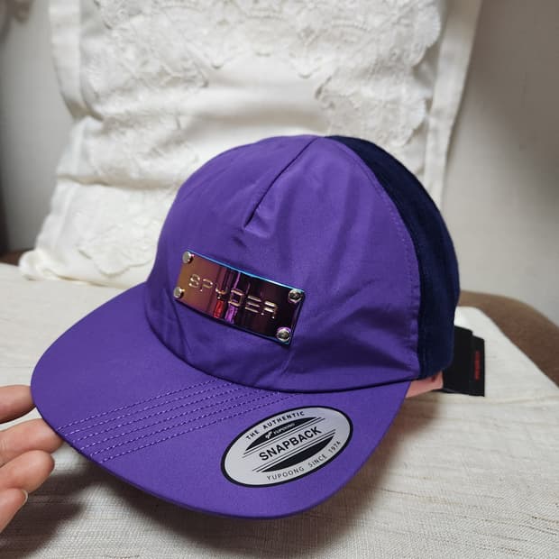 (새상품)스파이더 스냅백 프리