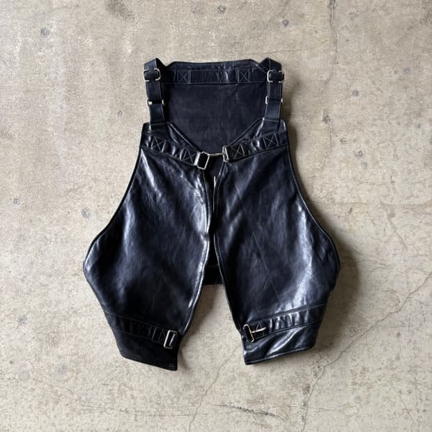 캐롤 크리스찬 포엘 레더 베스트 백 50