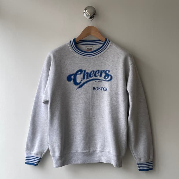 90‘s USA Sitcom “Cheers” Sweatshirt