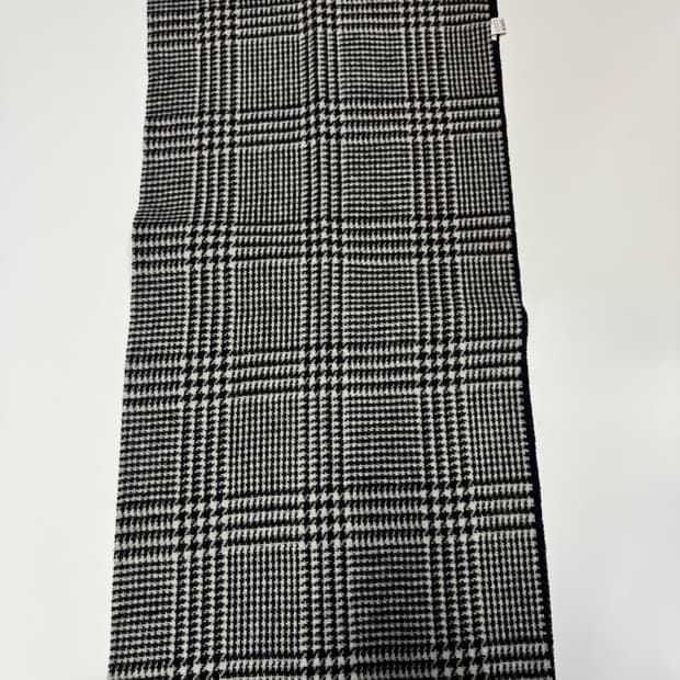 스튜디오톰보이 체크 패턴 울 머플러