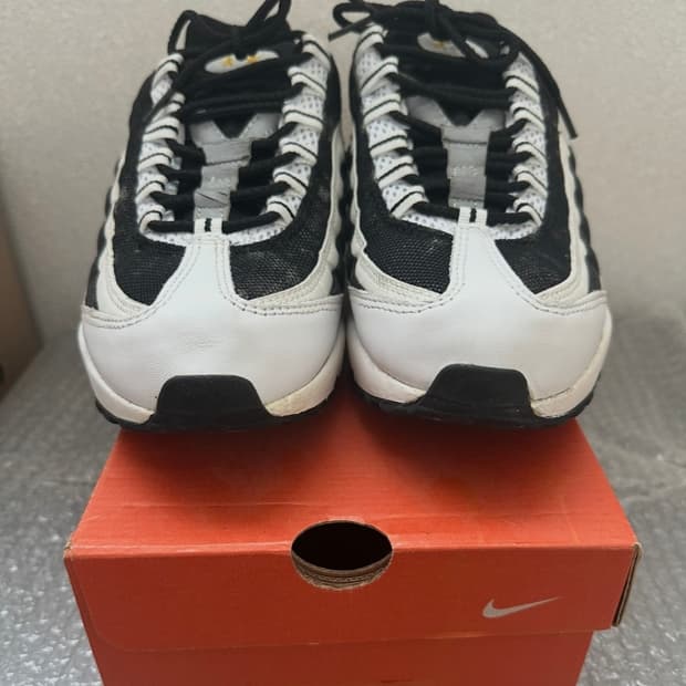 나이키 맥스95 유벤투스 280(2003년발매) 솔스왑된 새제품