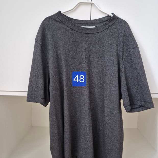 아워레가시 그레이 반팔티 48사이즈