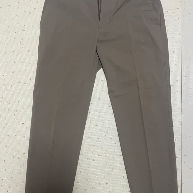 컨셉원 슬림핏 슬랙스 더스티베이지 칼라 32사이즈