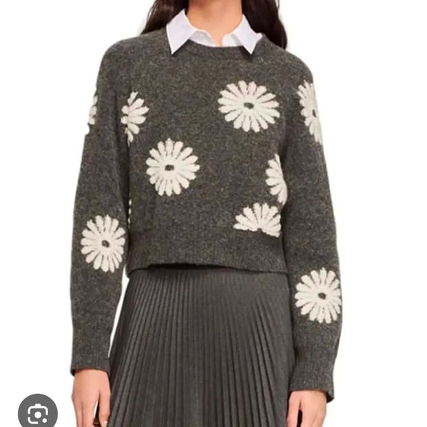 산드로 데이지 크롭 울 니트 1 사이즈