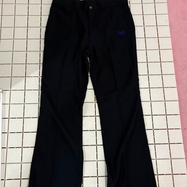 니들스 슬림핏 부츠컷