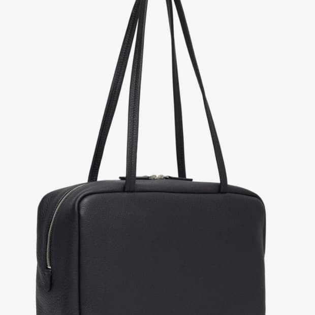 (삽니다) 더로우 아스트라백/파크백 블랙 미듐 구해요