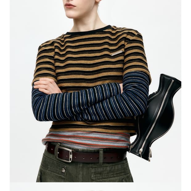 앤더슨벨 멀티 스트라이프 롱슬리브 티셔츠 