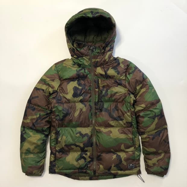 나이키 카모 구스다운 패딩 