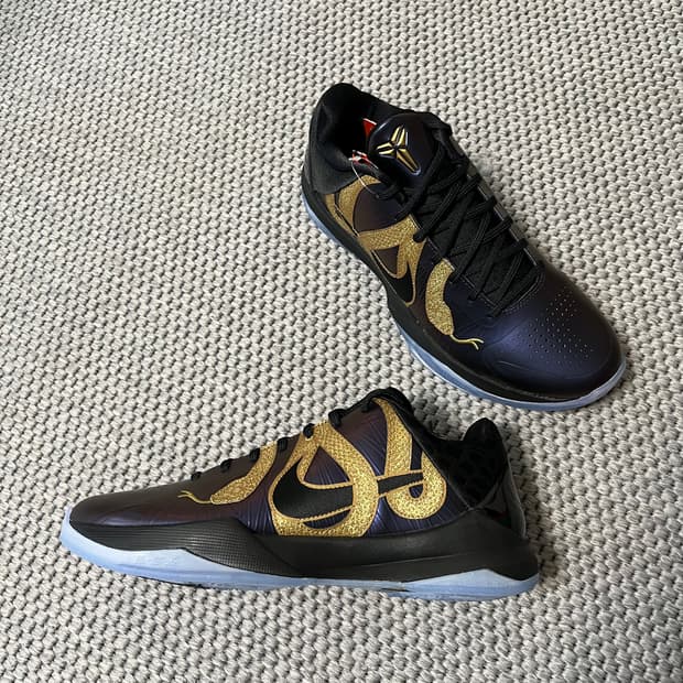 나이키 코비5 프로트로 이어오브더맘바