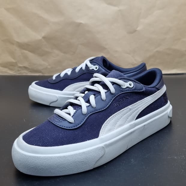 푸마 카프리로얄 스니커즈 220