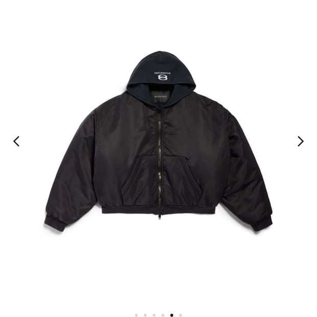 발렌시아가 봄버 후디드 봄버 (후디드 보머) 신상품 정가 425->340