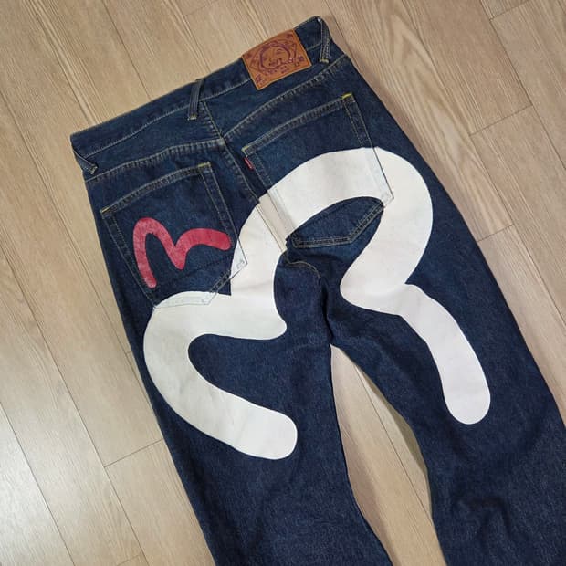 에비수 빅 플라워 셀비지 데님 팬츠