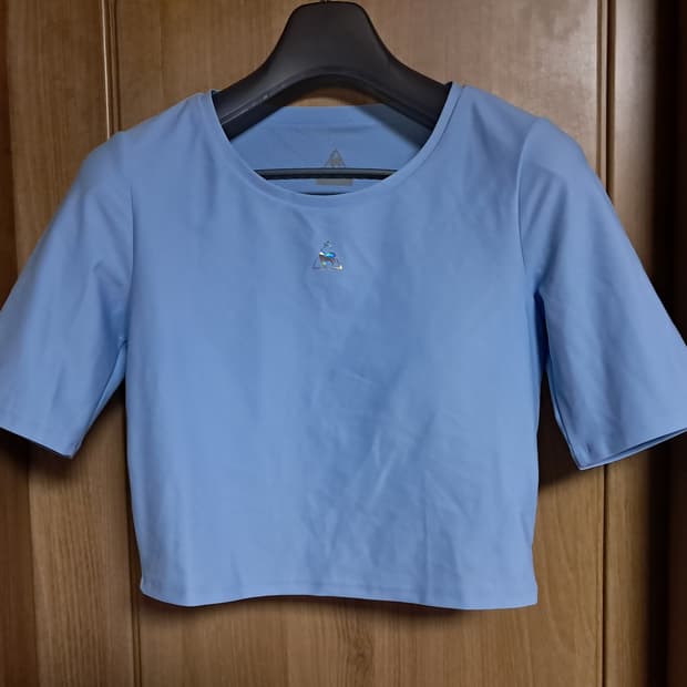 르꼬끄 크롭티 M 새상품 