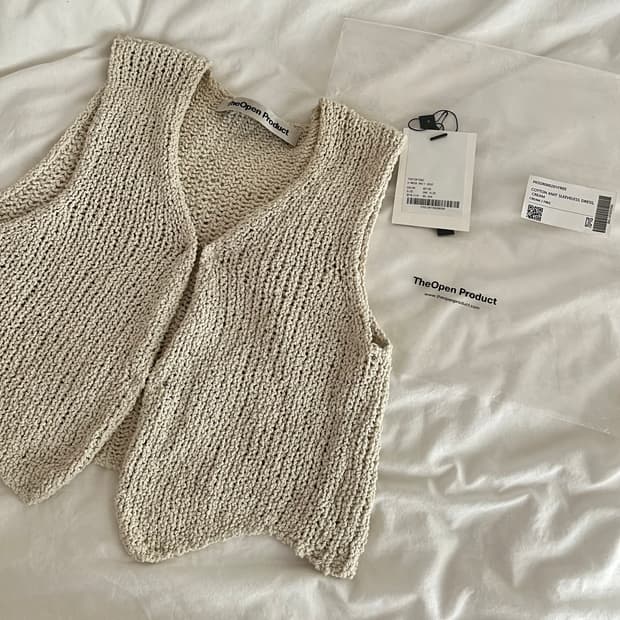 *가격조정X/판매중단예정* 더오픈프로덕트 켄달제너 니트 베스트